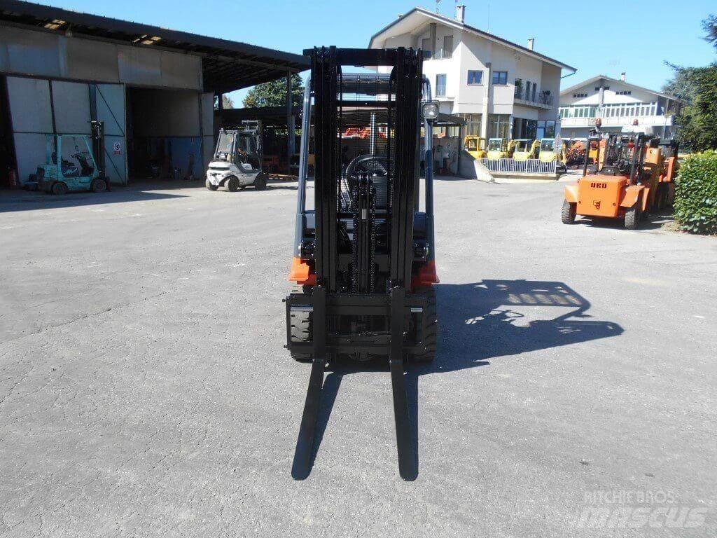 Toyota 02-7FDF18 Empilhadores Diesel