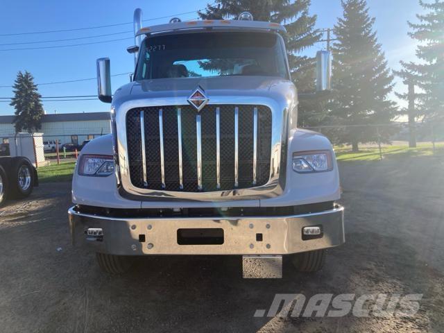 International HX Tractores (camiões)