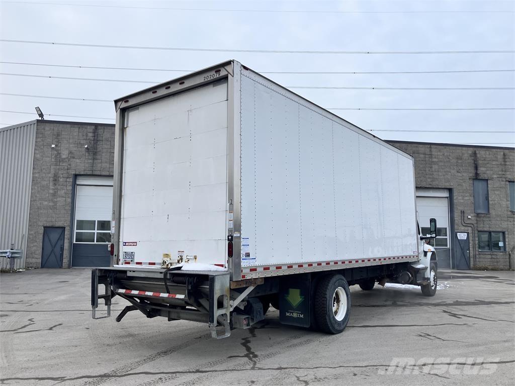 International MV Camiões de caixa fechada