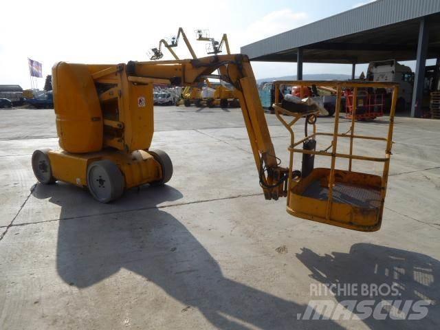  120 AETJ Elevadores braços articulados