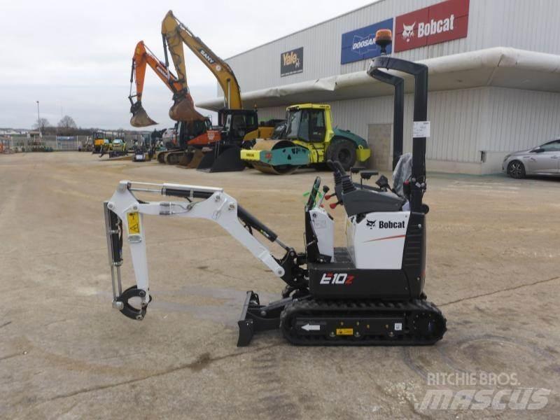 Bobcat E10Z Mini Escavadoras <7t