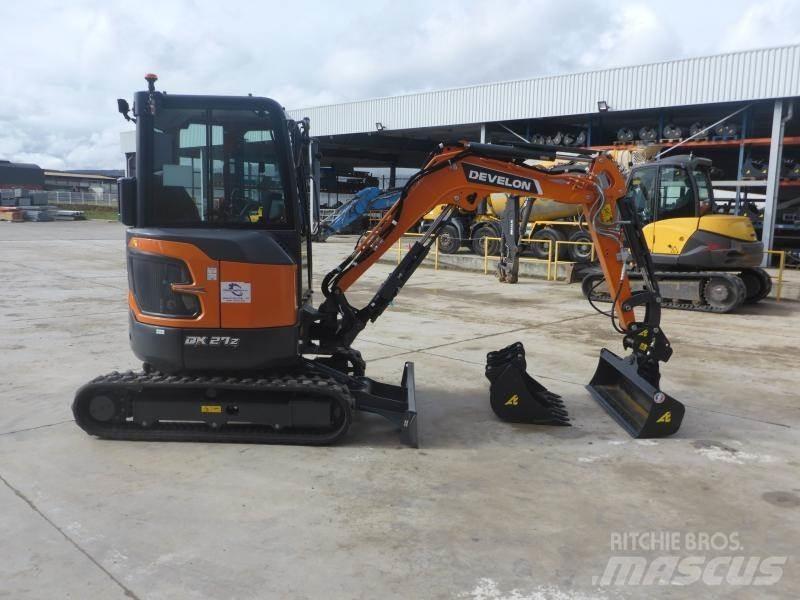 Develon DX27Z-7 Mini Escavadoras <7t