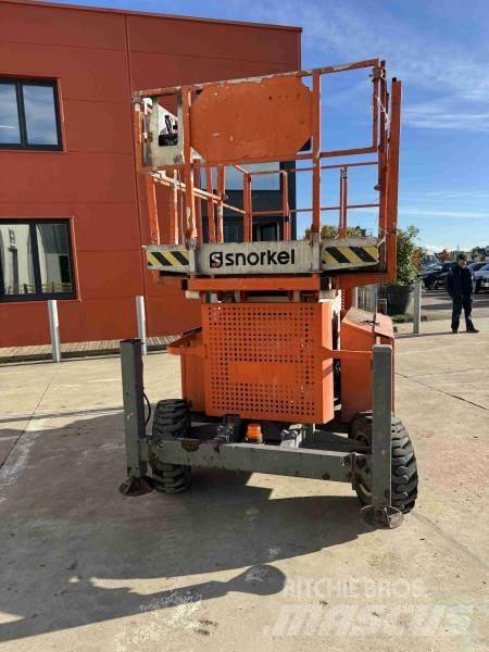 Snorkel S3370RT Elevadores braços articulados