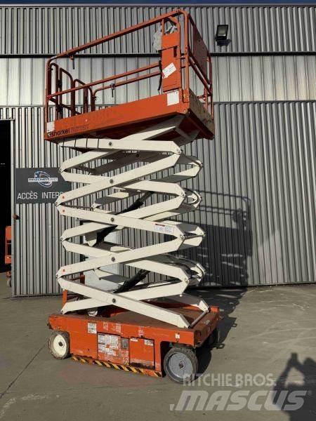Snorkel S4732E Elevadores braços articulados
