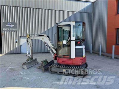 Takeuchi TB 23 Mini Escavadoras <7t