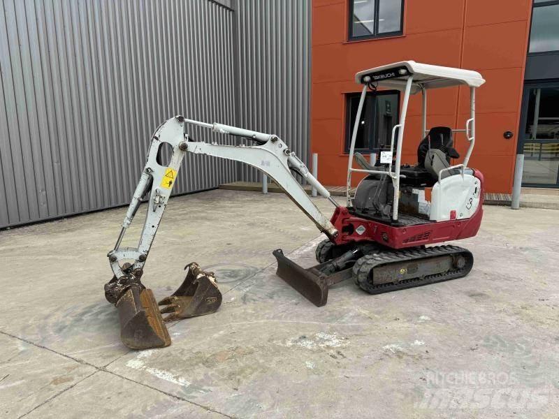 Takeuchi TB216 Mini Escavadoras <7t