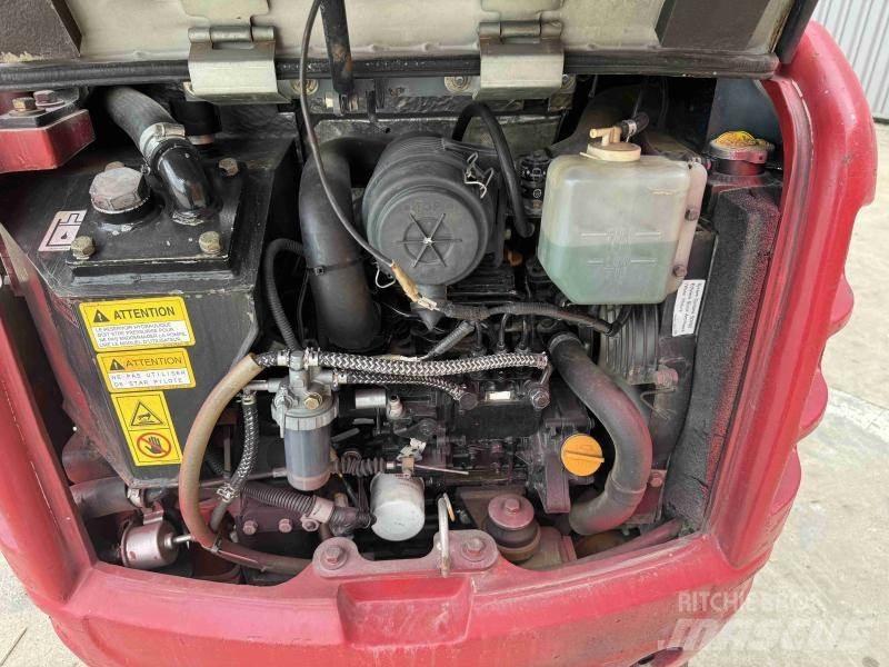 Takeuchi TB216 Mini Escavadoras <7t