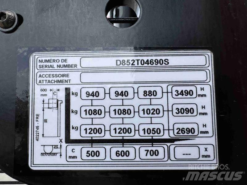 Yale MS12 Empilhador para operador externo