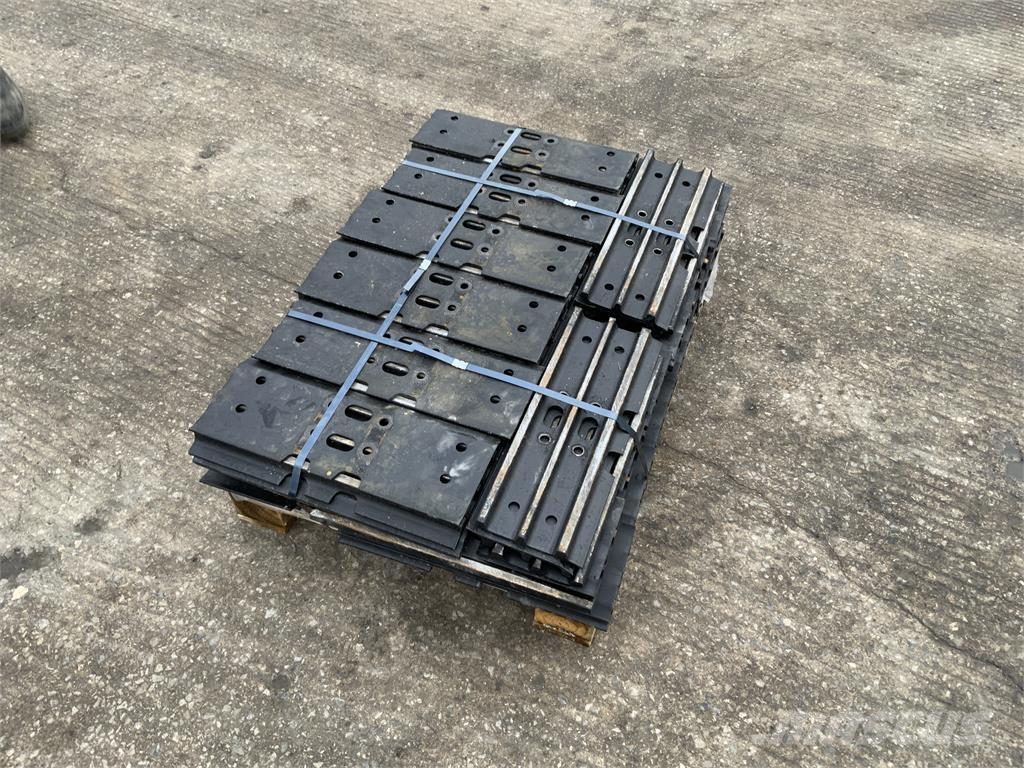  78x 450mm Steel Tracks Agricultura - Outros
