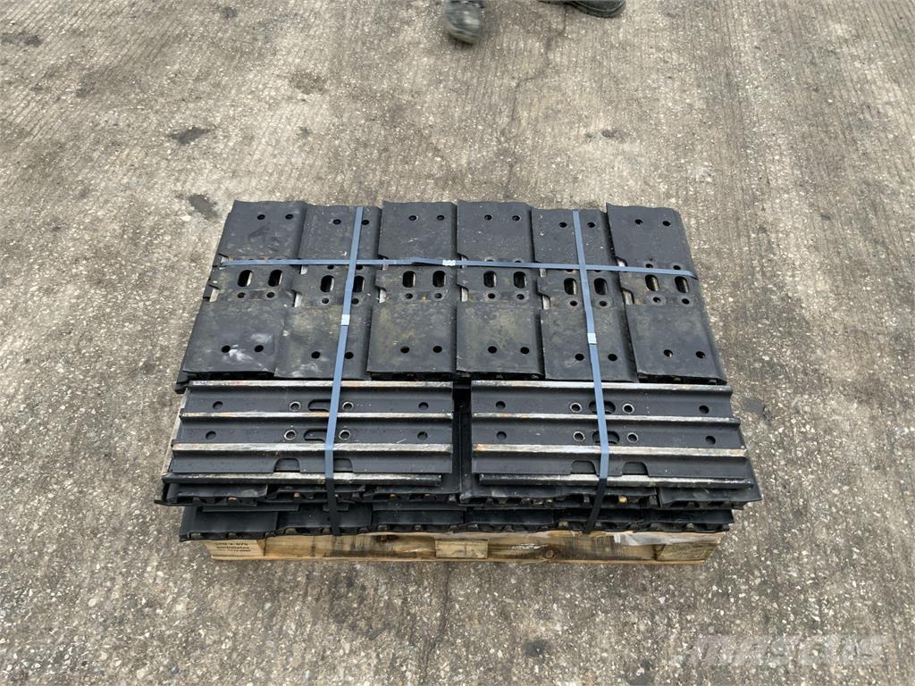  78x 450mm Steel Tracks Agricultura - Outros
