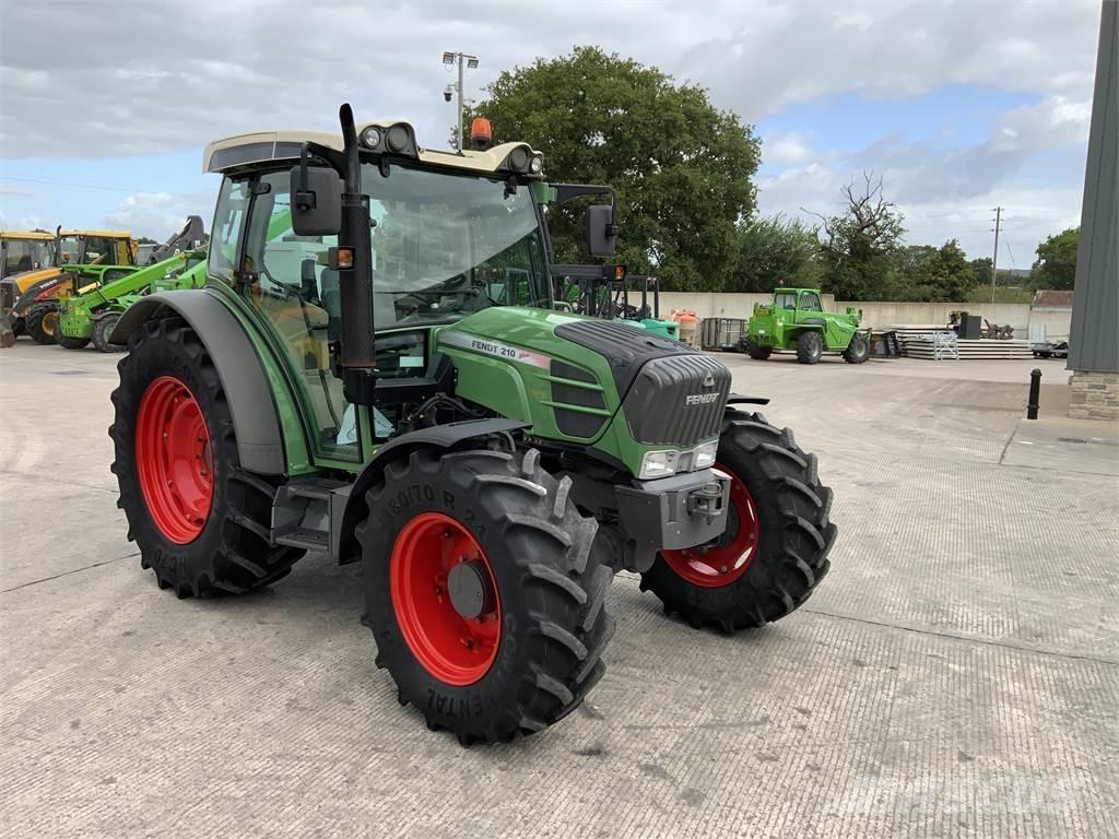 Fendt 210 (ST23989) Agricultura - Outros
