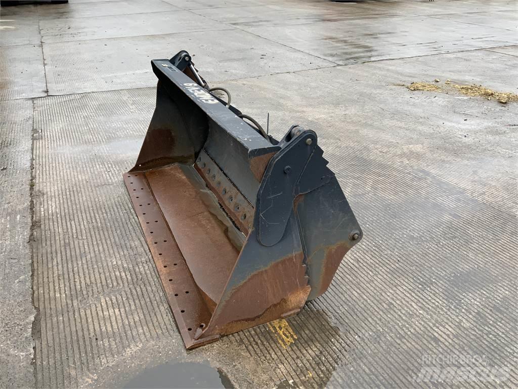 JCB 6FT 4 in 1 Bucket Agricultura - Outros
