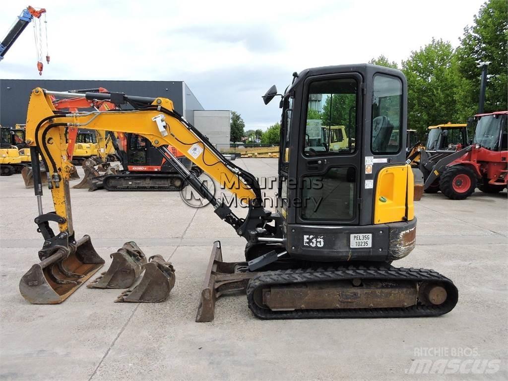 Bobcat E35 Construção - Outros
