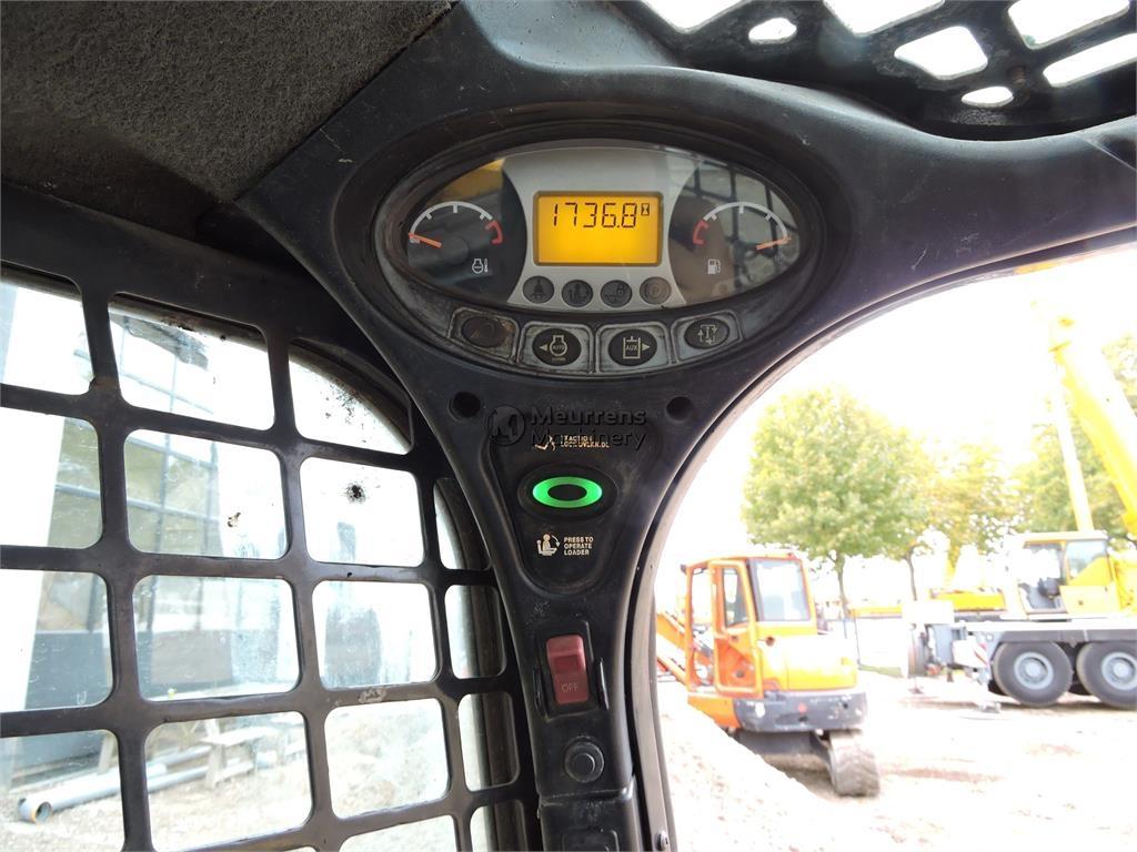Bobcat S450 Pás carregadoras de rodas