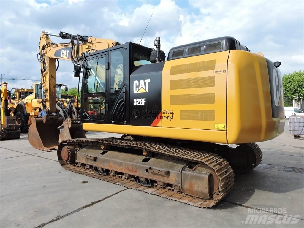 CAT 326F Escavadoras de rastos