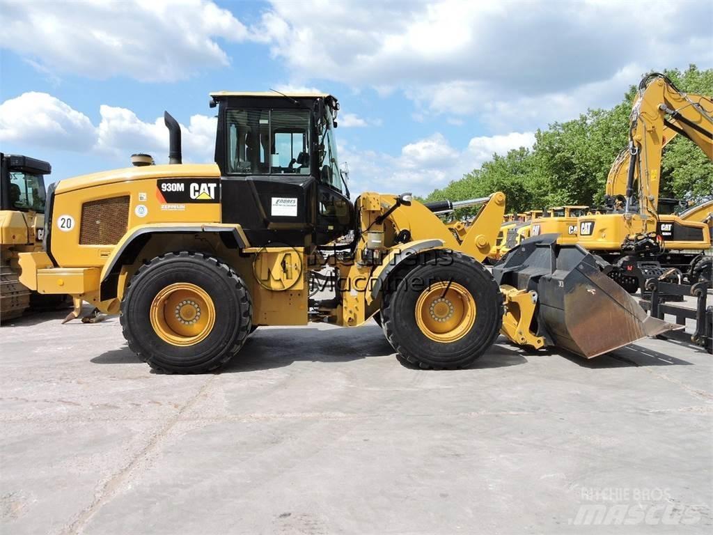 CAT 930M Pás carregadoras de rodas