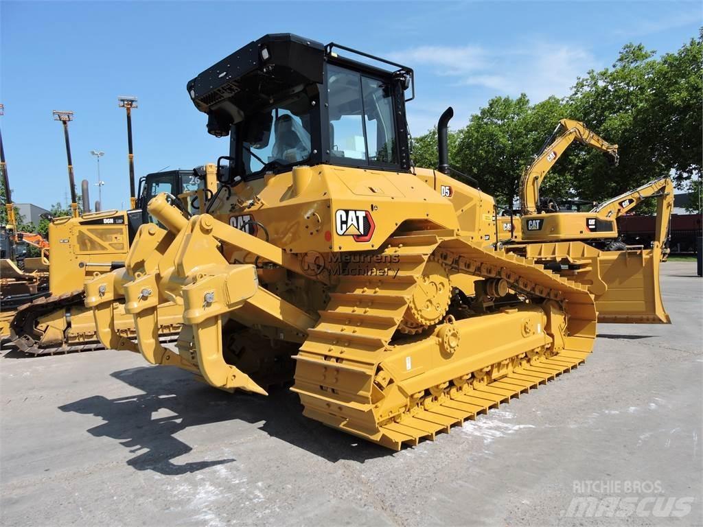 CAT D5 Dozers - Tratores