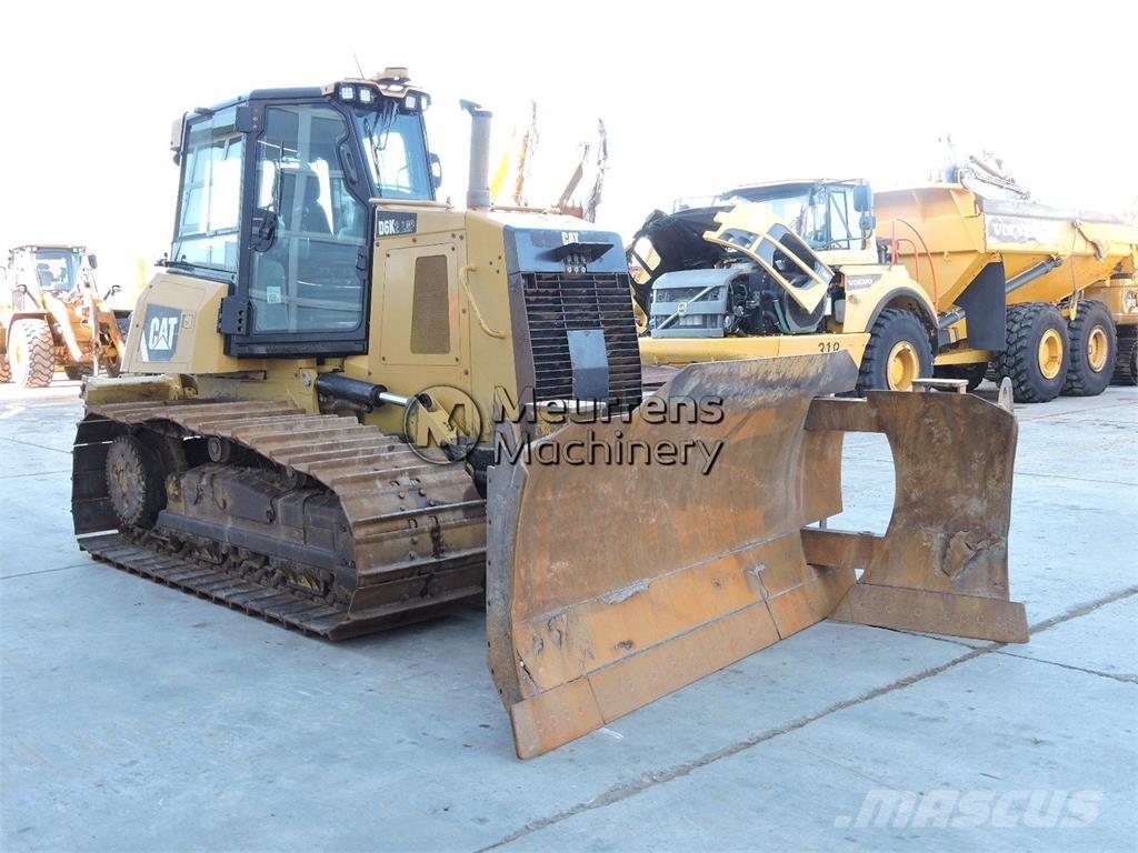 CAT D6K Dozers - Tratores