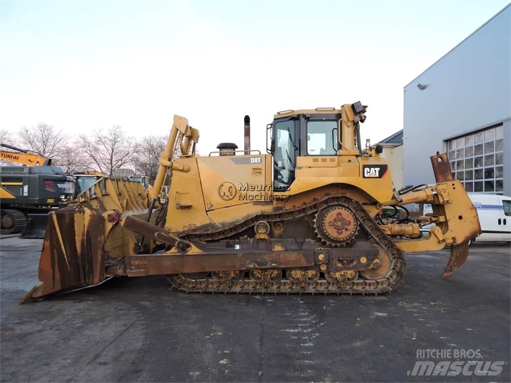 CAT D8T Dozers - Tratores