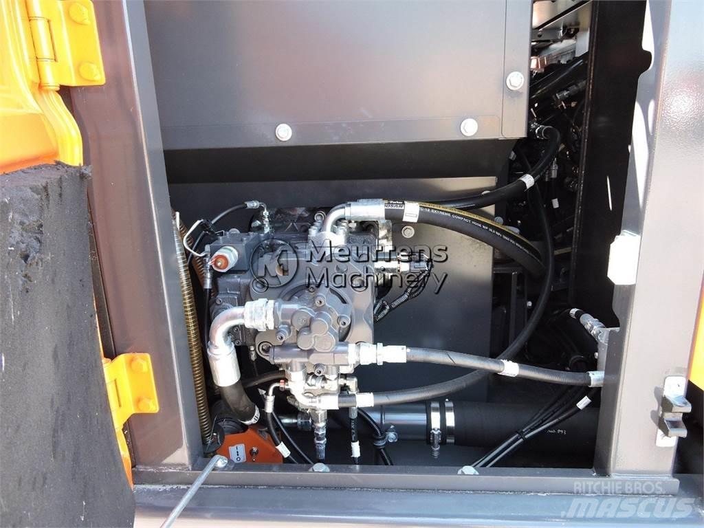 Doosan DX140LC Escavadoras de rastos