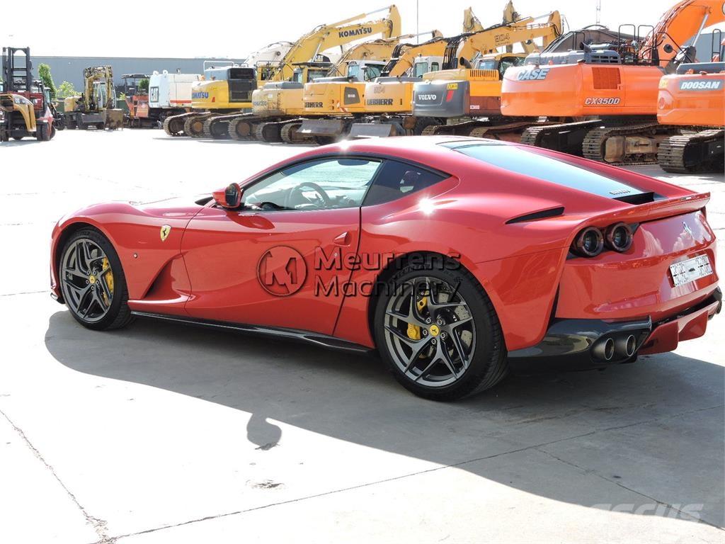 Ferrari 812 Super Fast Construção - Outros
