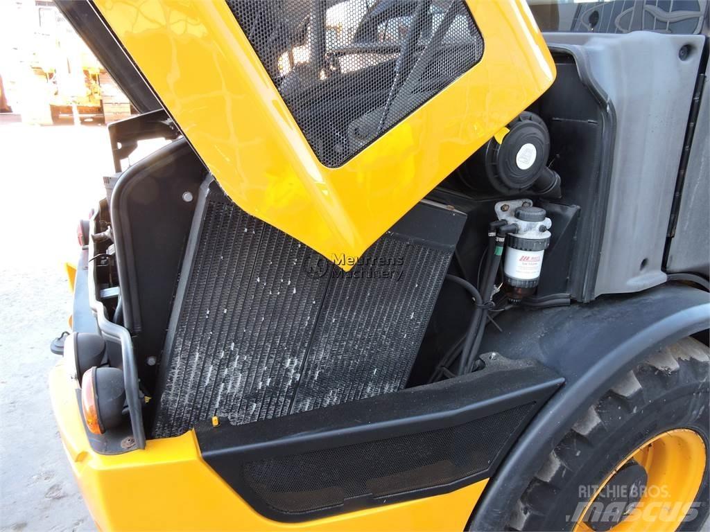 JCB 406 Pás carregadoras de rodas