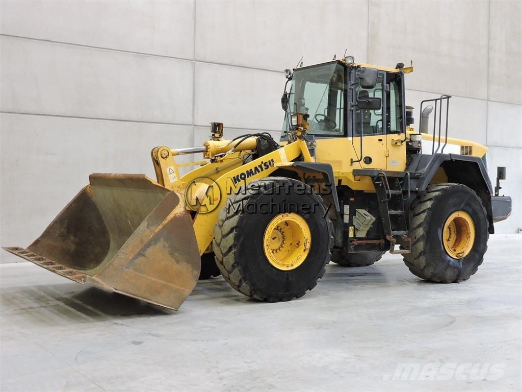 Komatsu WA380-6 Pás carregadoras de rodas
