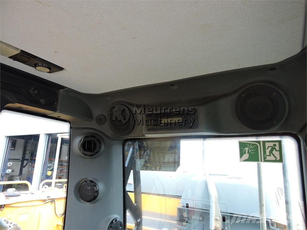 Liebherr R950 Escavadoras de rastos