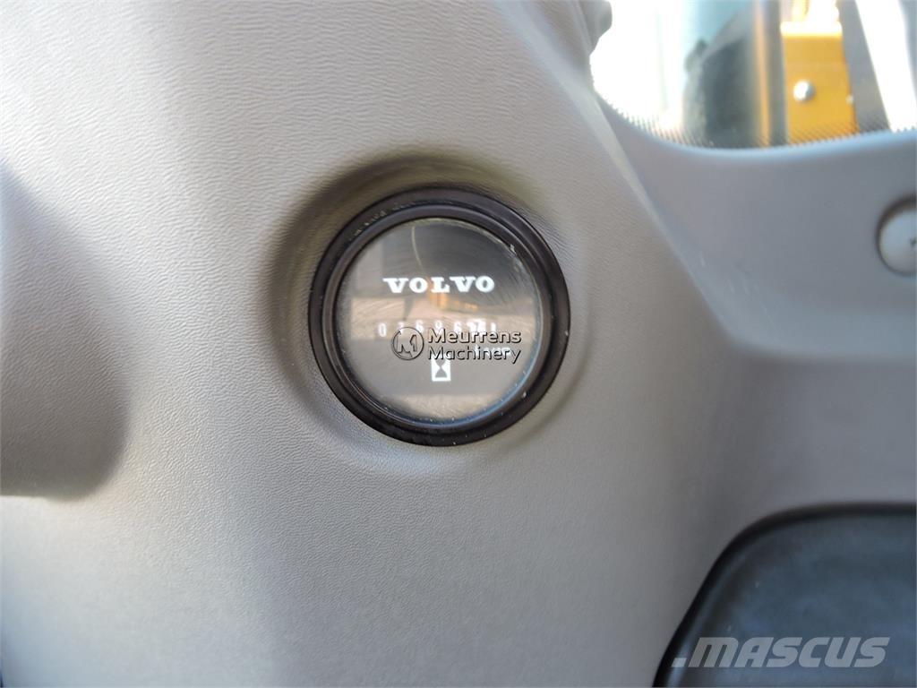 Volvo ECR235EL Escavadoras de rastos