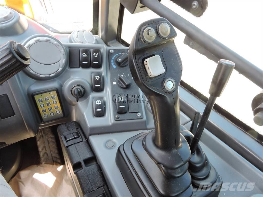Volvo L25F + FORK Pás carregadoras de rodas