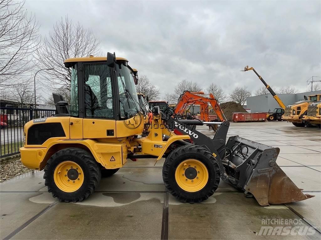 Volvo L30G Pás carregadoras de rodas