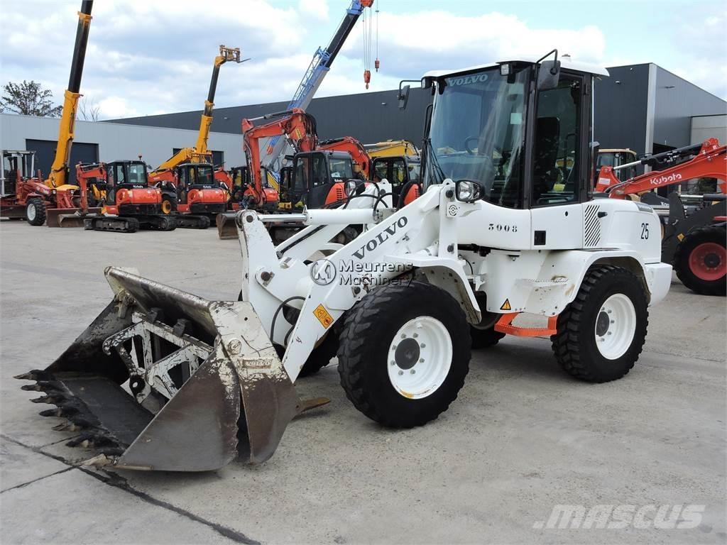 Volvo L30G + FORK Pás carregadoras de rodas
