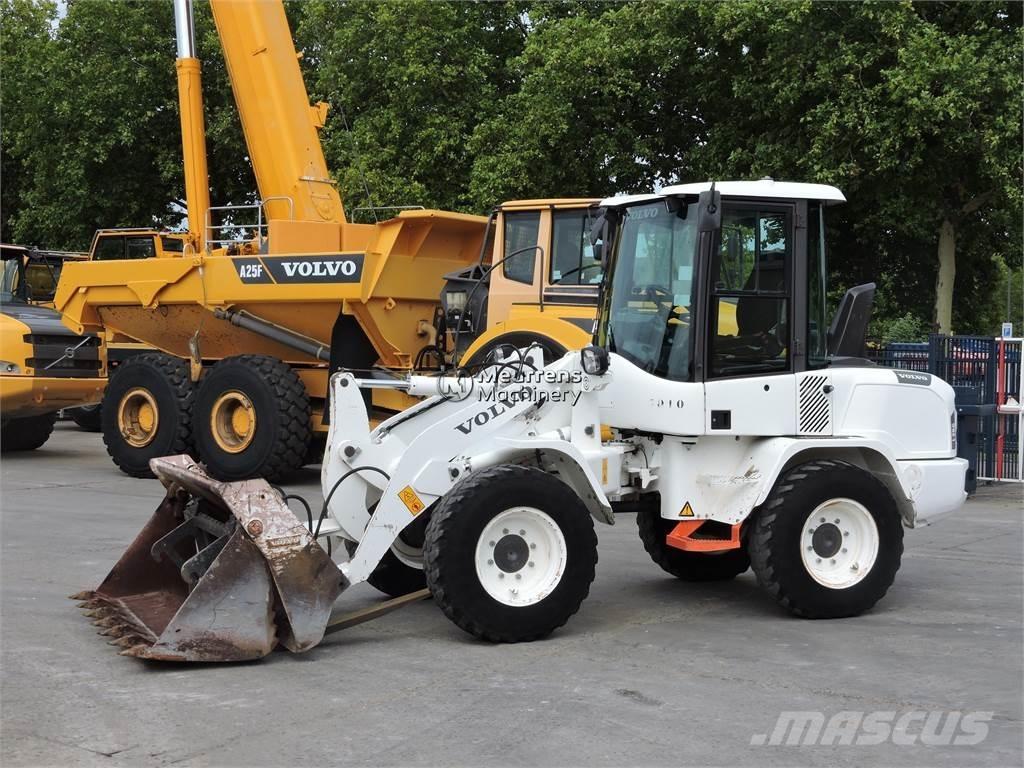 Volvo L30G + FORK Pás carregadoras de rodas