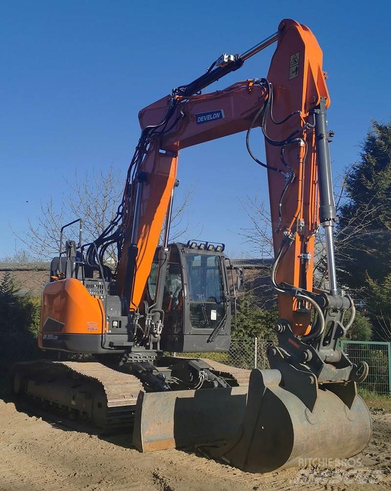 Develon DX 235 LCR-7 Escavadoras de rastos