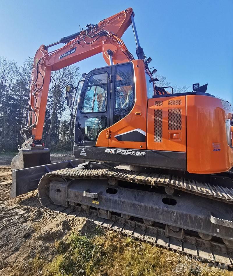 Develon DX 235 LCR-7 Escavadoras de rastos
