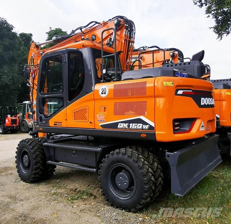 Doosan DX 160 W-7 Escavadoras de rodas