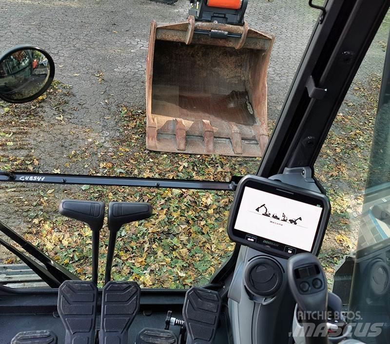 Doosan DX 210 LC-7 Escavadoras de rastos