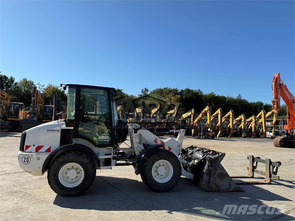 CAT 908 M Pás carregadoras de rodas