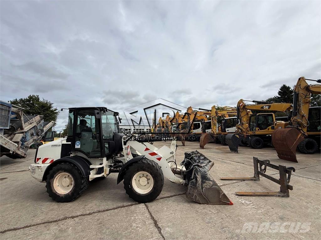 CAT 908 M Pás carregadoras de rodas