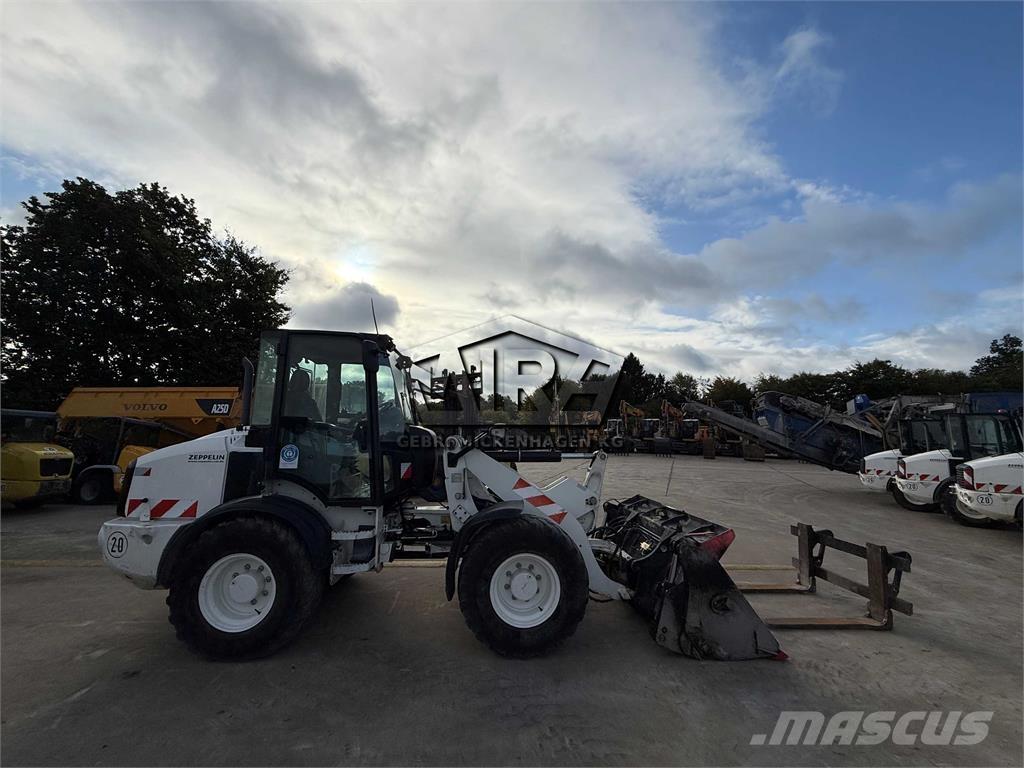 CAT 908 M Pás carregadoras de rodas