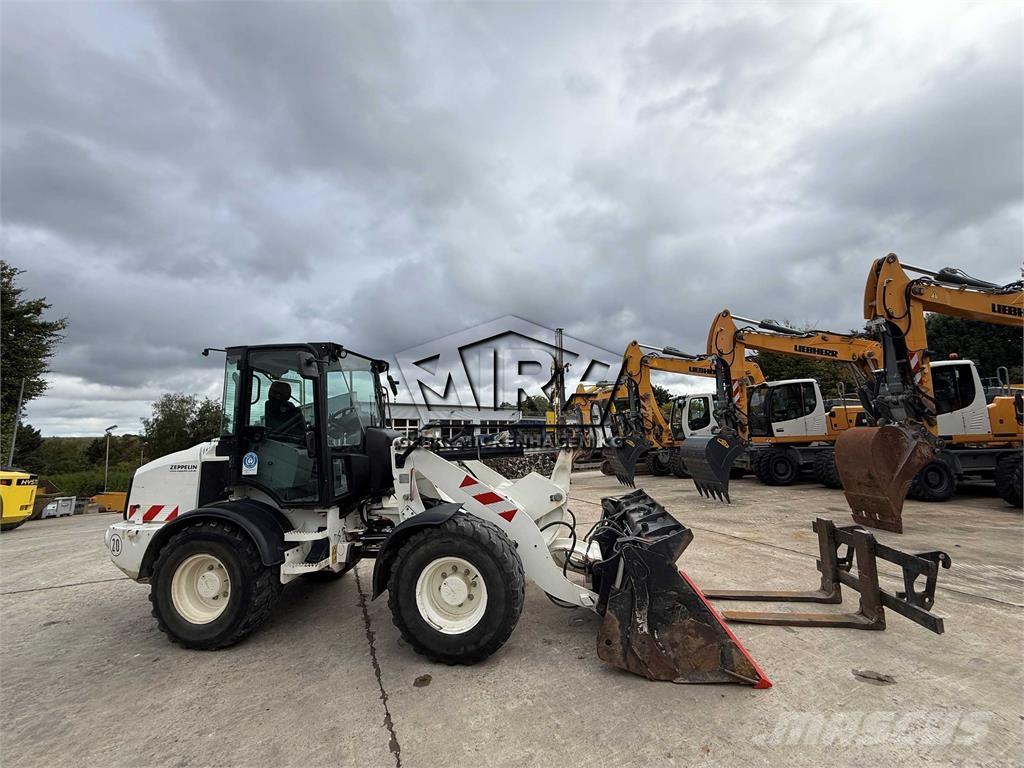 CAT 908 M Pás carregadoras de rodas