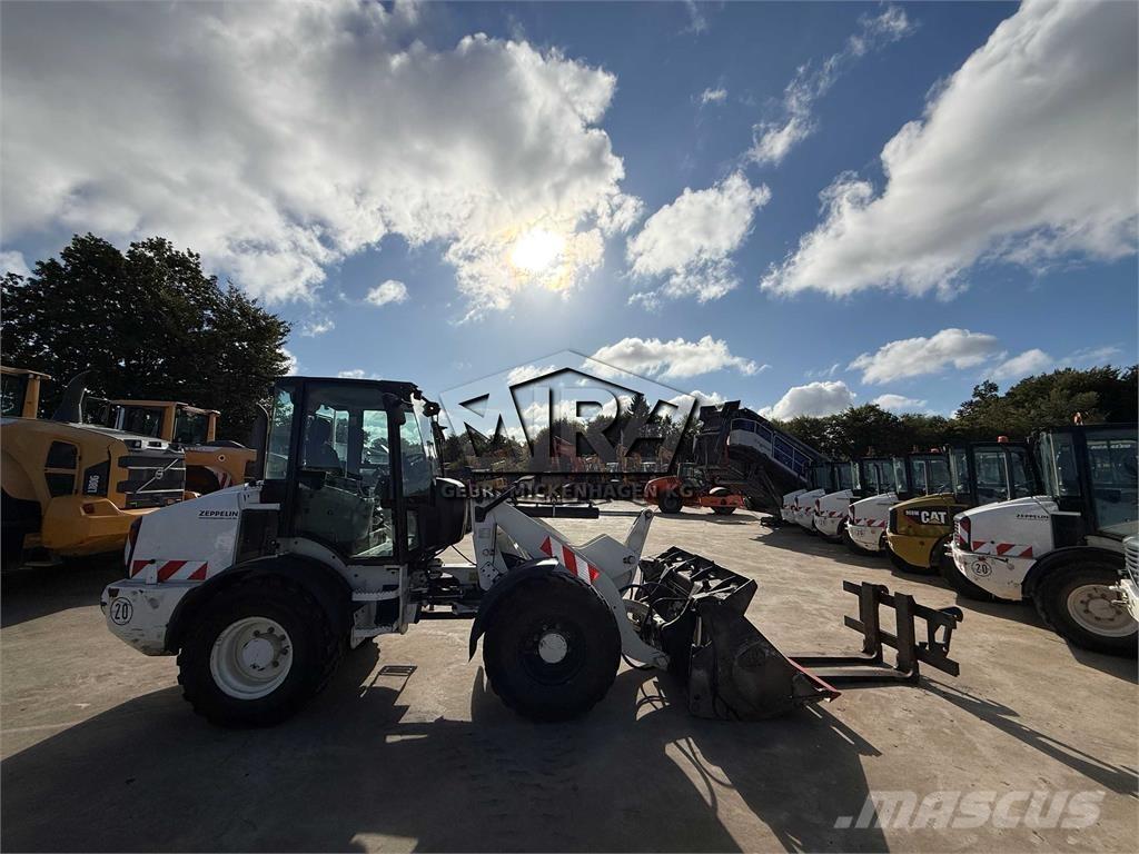 CAT 908M Pás carregadoras de rodas