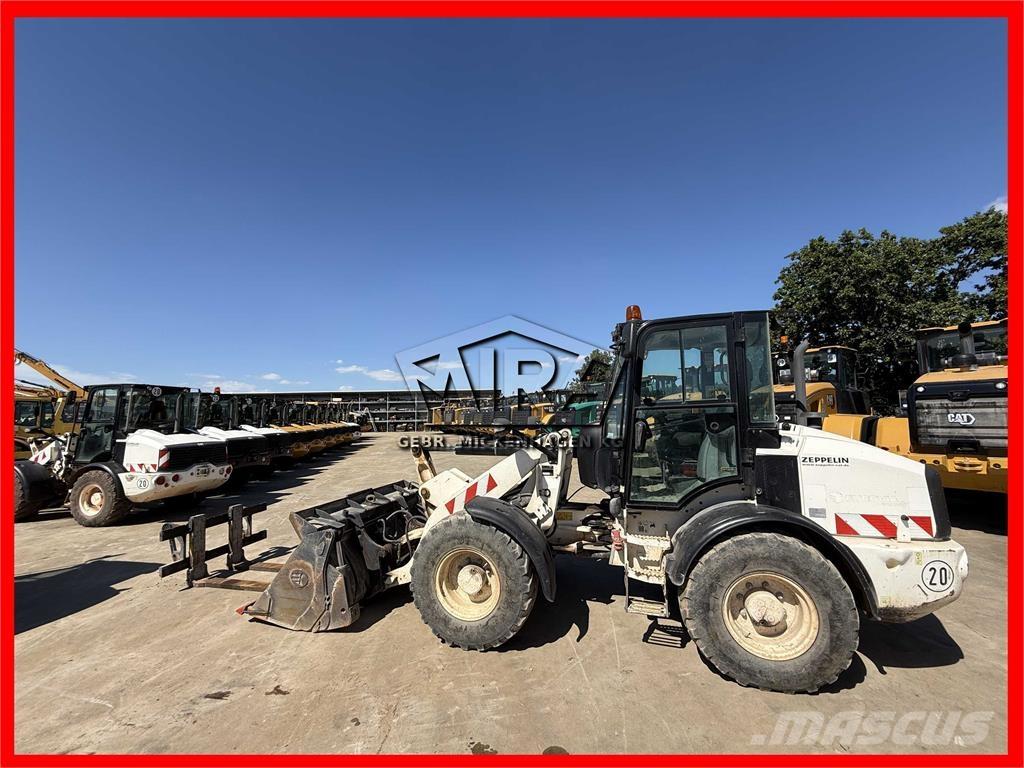 CAT 908M Pás carregadoras de rodas