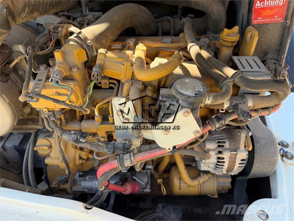 CAT 908M Pás carregadoras de rodas