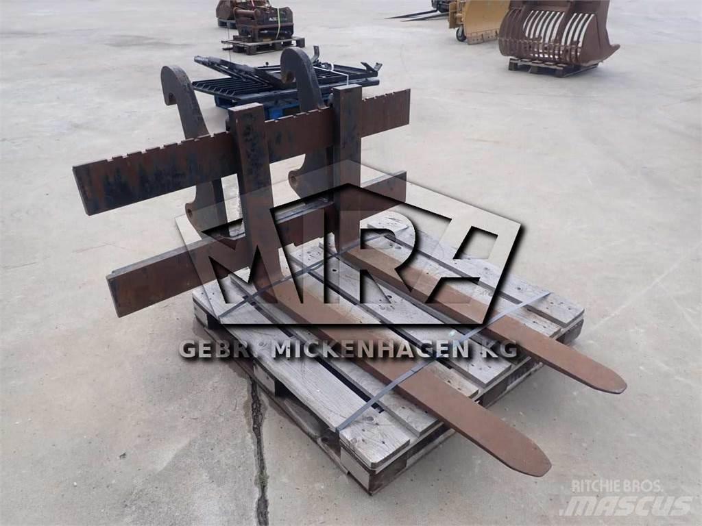 CAT 926 Forquilhas