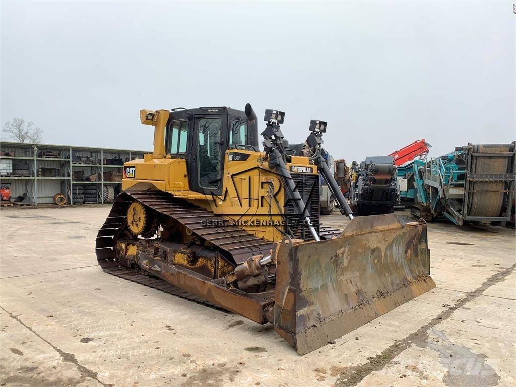 CAT D 6T LGP Dozers - Tratores rastos