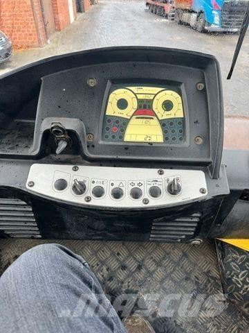 Bomag BW213DH-4 Cilindros Compactadores - Outros