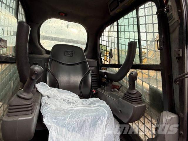 CAT 259 D3 Dozers - Tratores rastos