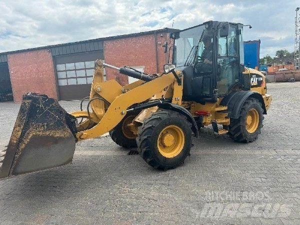 CAT 908 Pás carregadoras de rodas