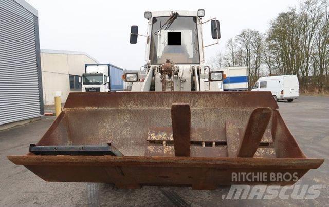 CAT 910 E Pás carregadoras de rodas